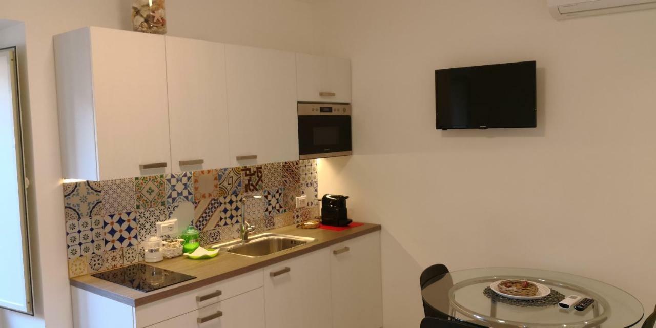 Lo Duca Apartments Cefalu Exterior photo